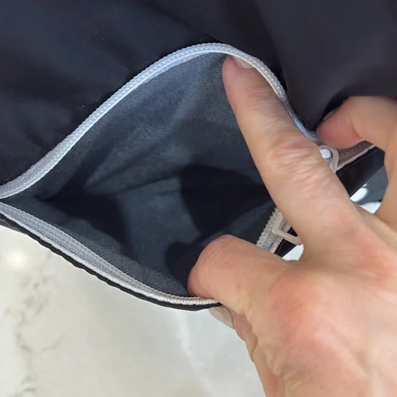 NWOT Adidas mini backpack - Picture 9 of 9